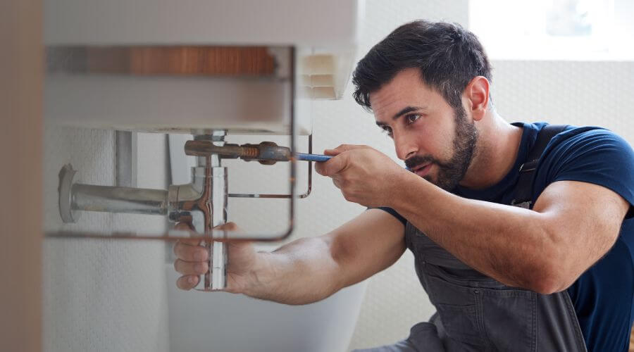 Faucet aerator cleaning/replacement in Pleasant View, CO